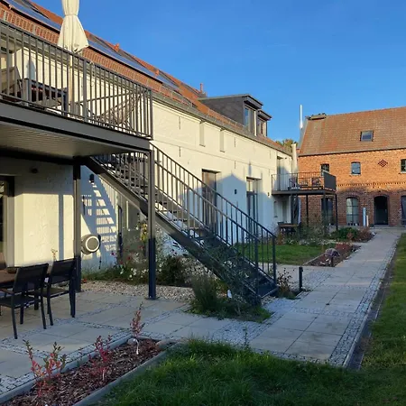 Landloft Linum - Rotmilan Apartment